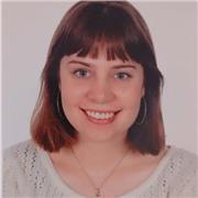 Filóloga y profesora de Lengua castellana y Literatura, dispuesta a apoyar académicamente a alumnos de los niveles ESO y Bachiller